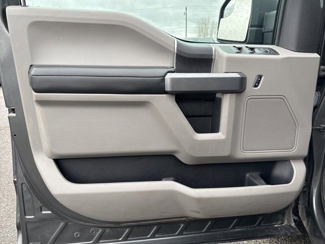 Used 2017 Ford F150 XLT image 26