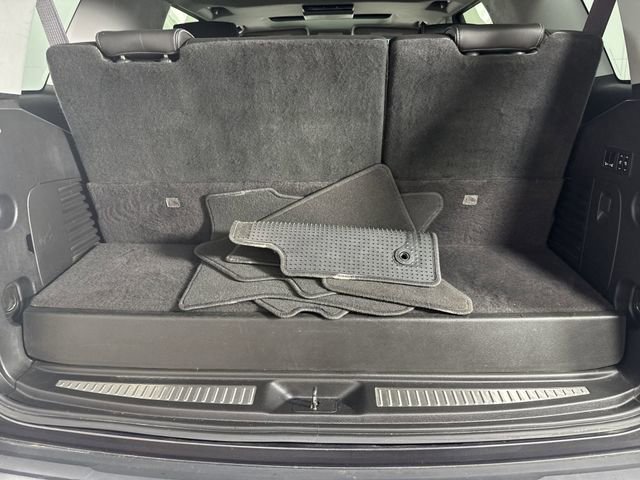 Used 2017 GMC Yukon Denali w/ Open Road Package image 34