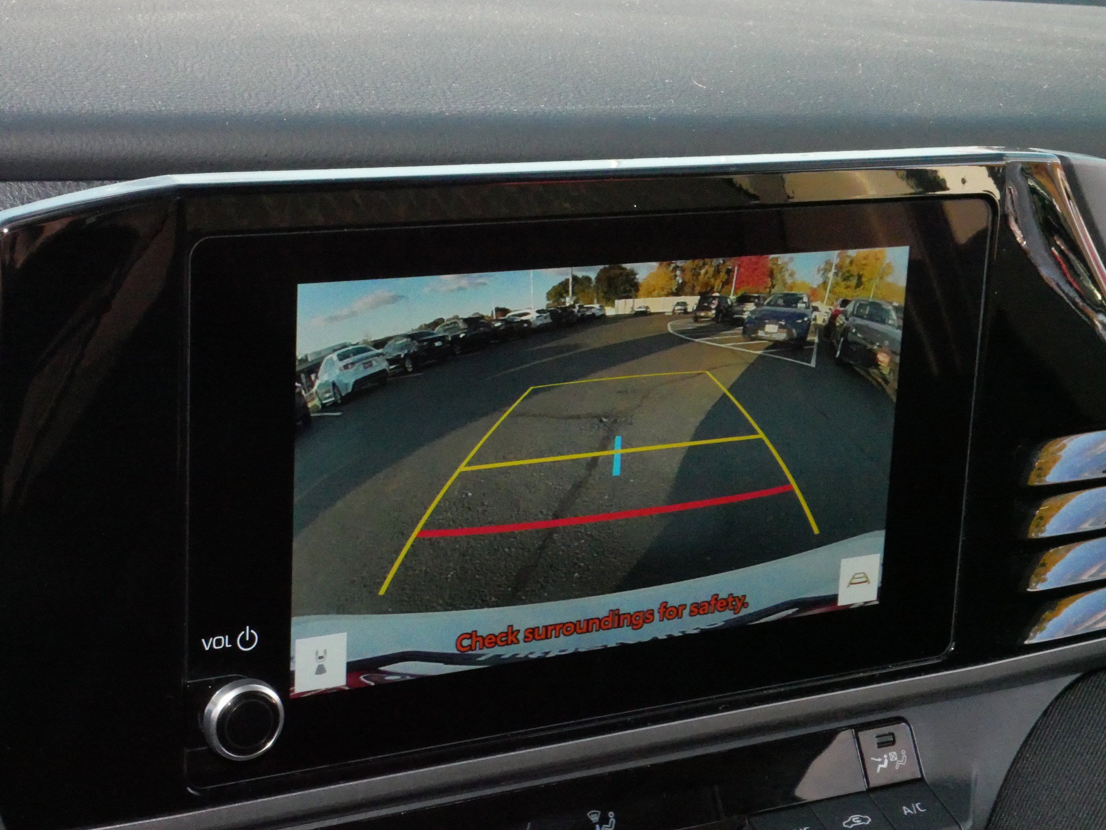 Certified 2025 Toyota Camry LE image 30