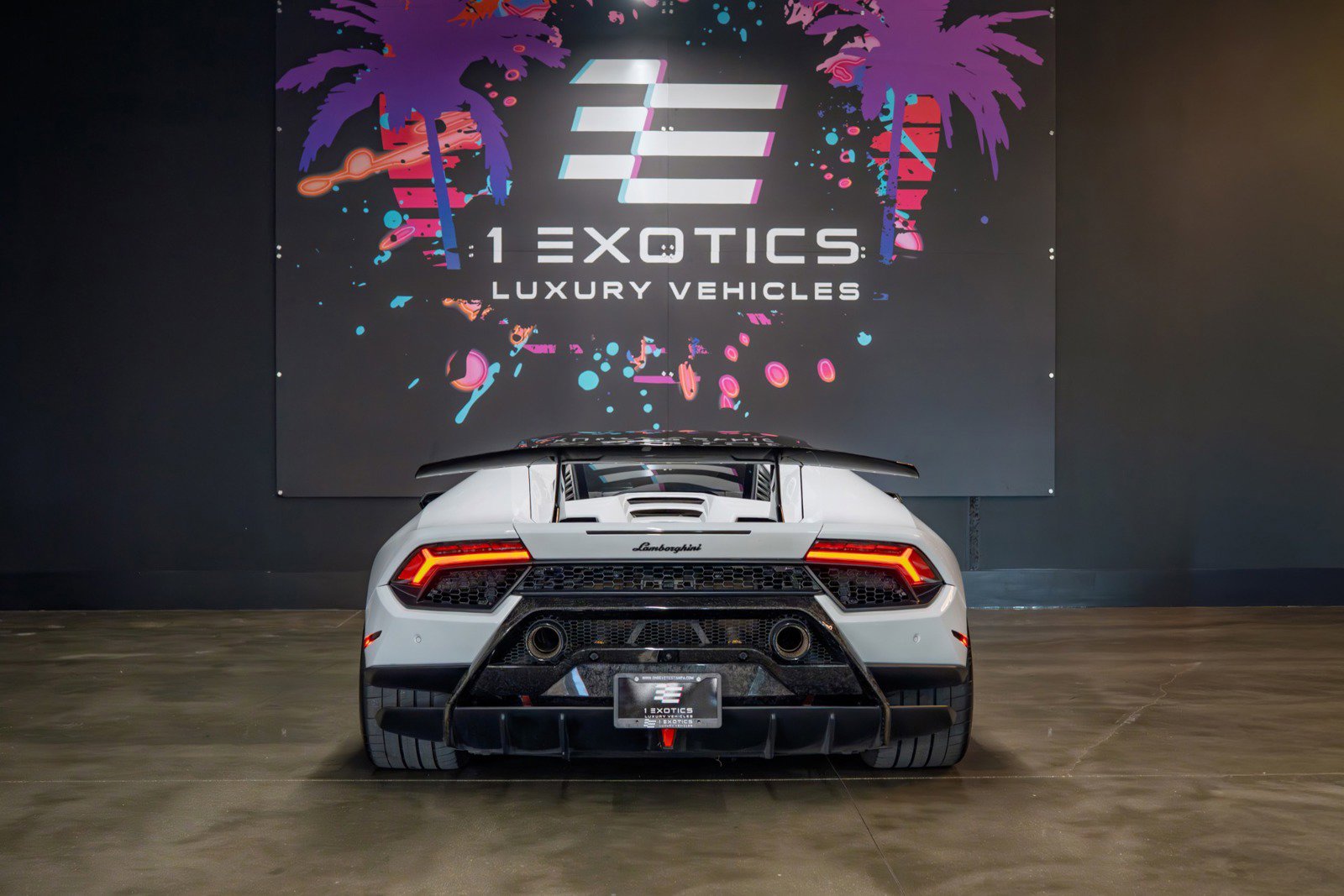 Used 2018 Lamborghini Huracan Performante image 6