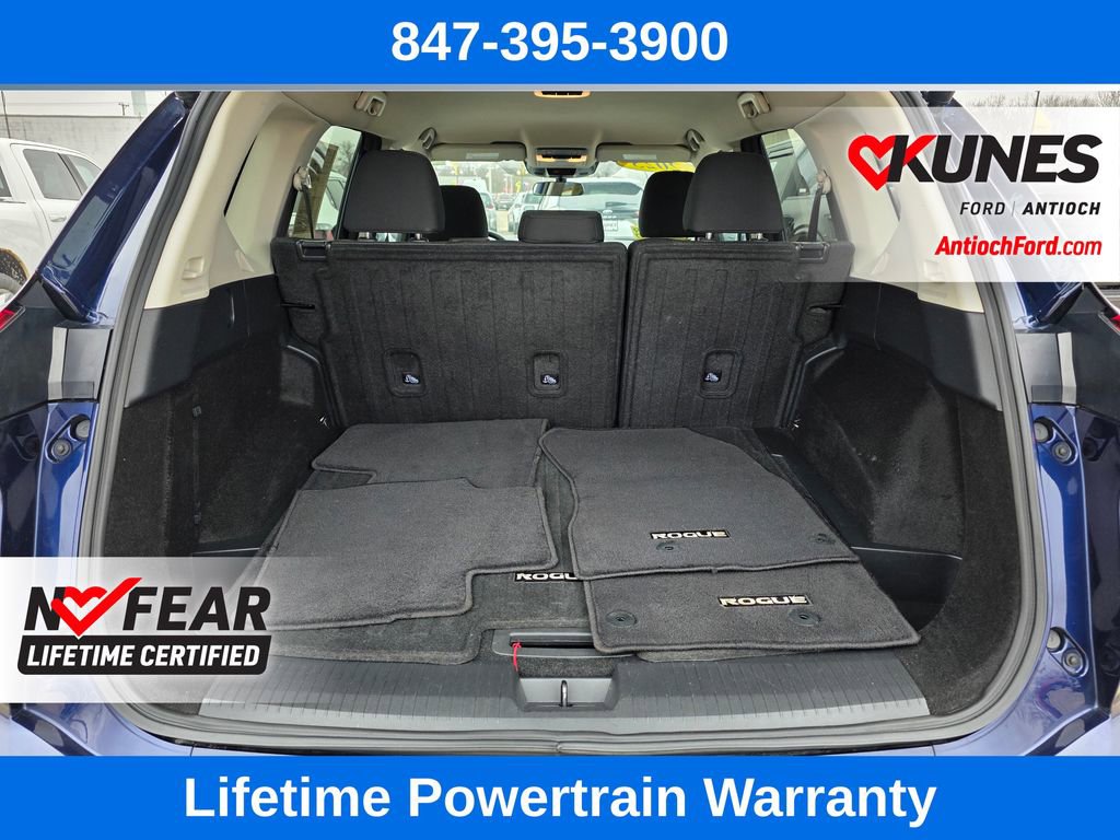 Used 2025 Nissan Rogue SV image 23