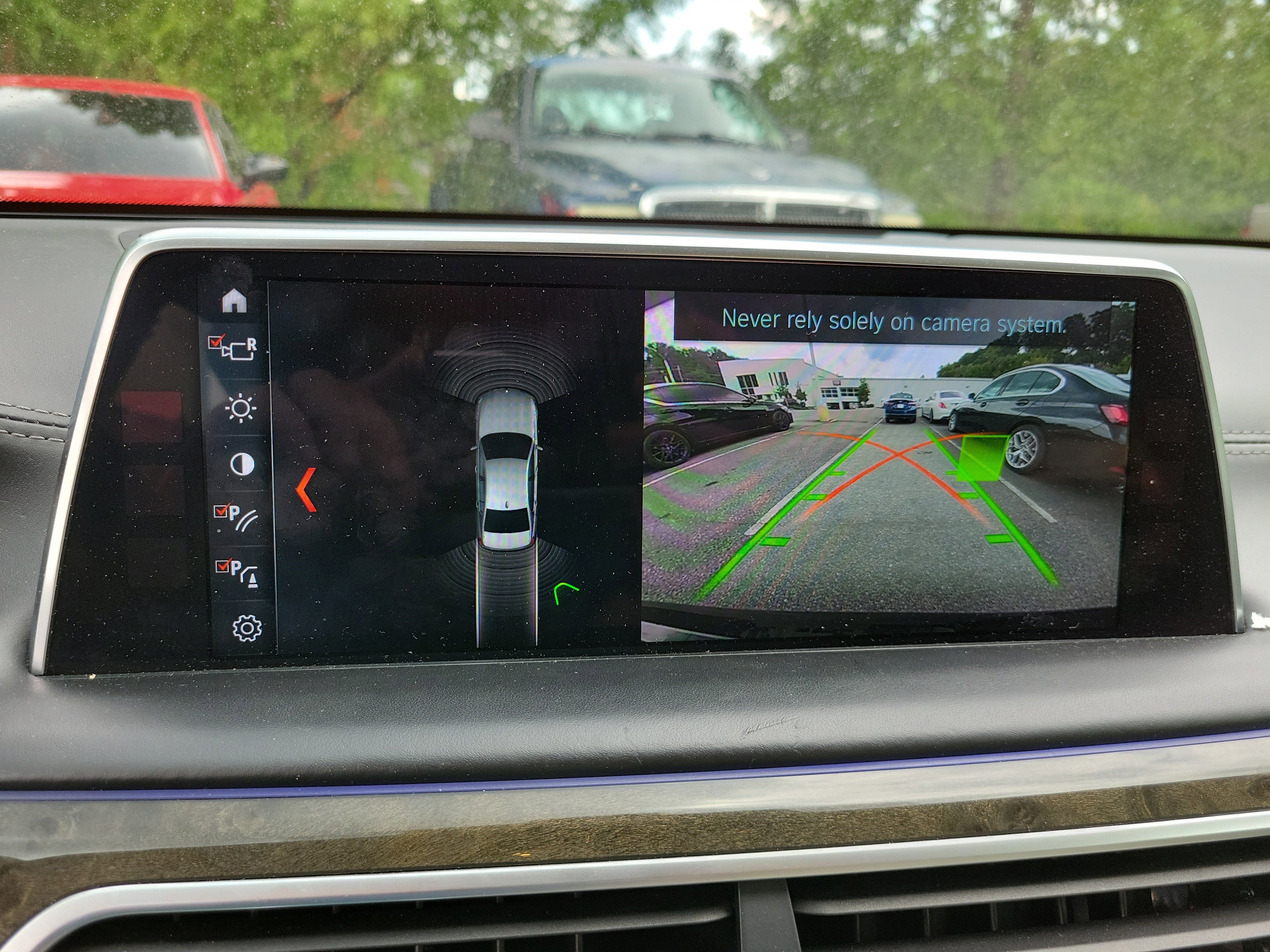 Used 2018 BMW 750i xDrive image 22