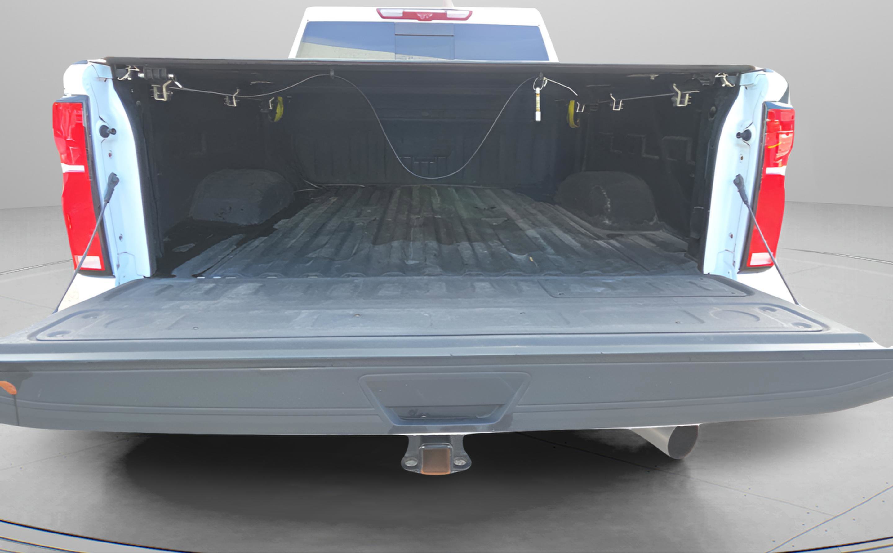 Used 2025 Chevrolet Silverado 2500 LTZ w/ LTZ Premium Package image 15