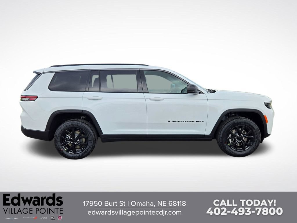 New 2026 Jeep Grand Cherokee L 4WD image 2