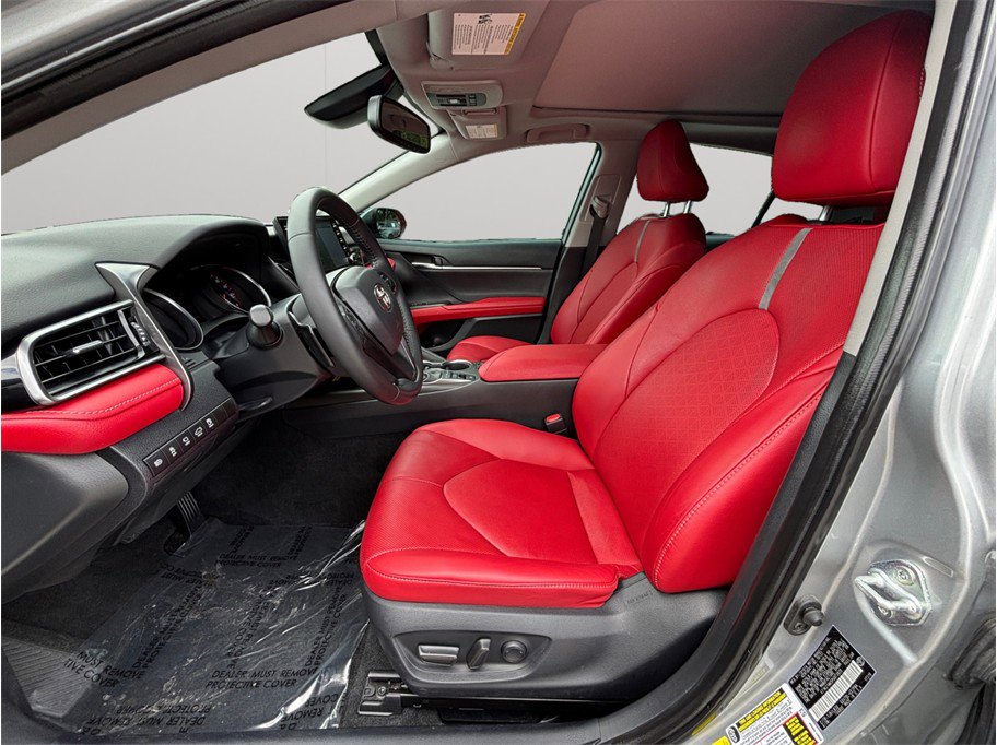 Used 2023 Toyota Camry XSE w/ Navigation Package FWD image 2