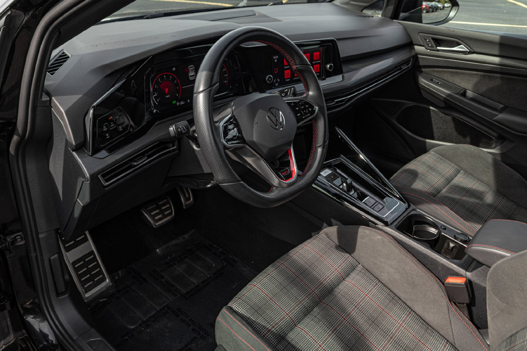 Certified 2024 Volkswagen GTI S FWD image 14