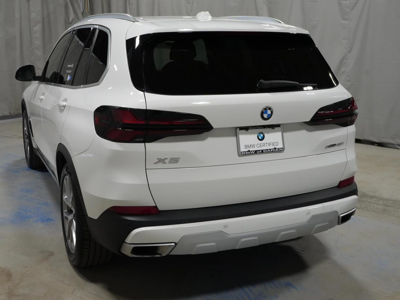 Certified 2024 BMW X5 xDrive40i w/ Premium Package image 16