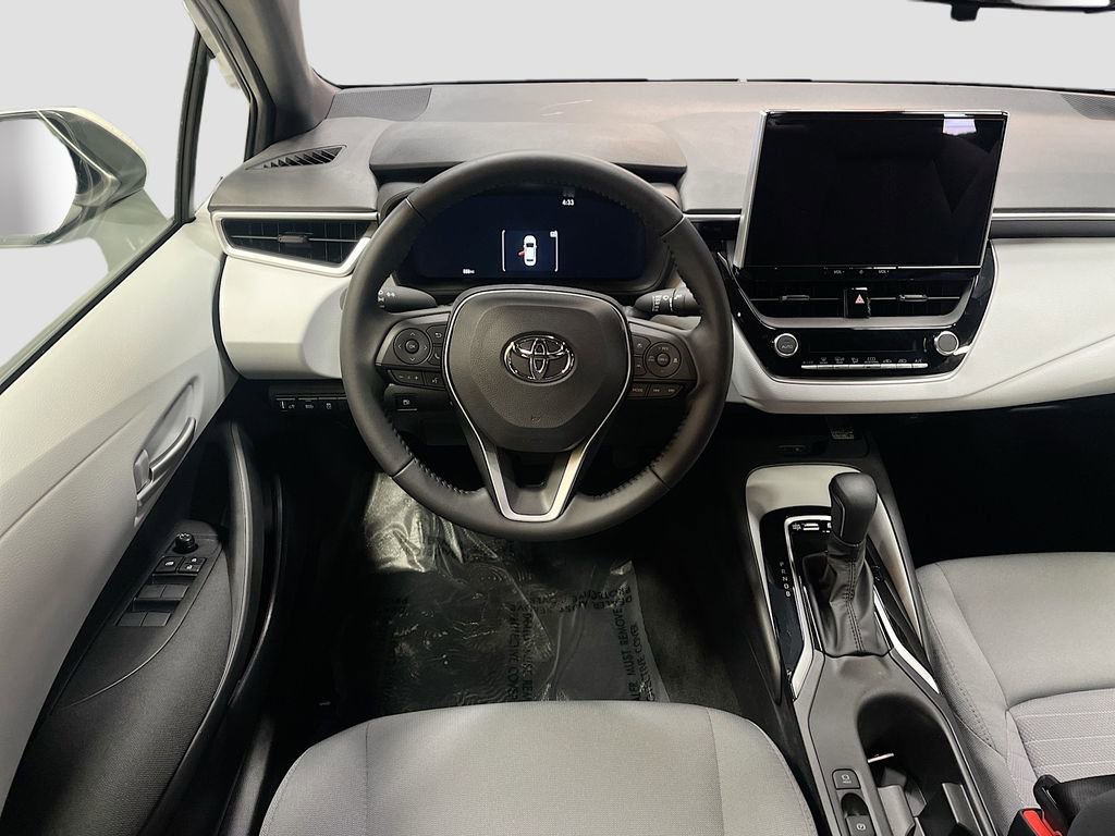 Used 2026 Toyota Corolla SE w/ SE Premium Package image 21