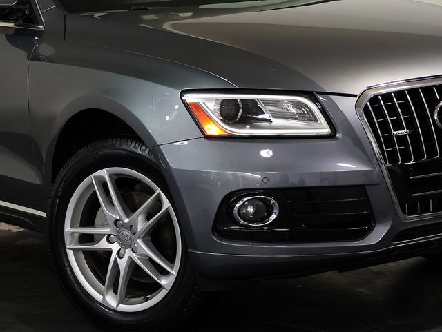 Used 2017 Audi Q5 2.0T Premium Plus w/ Technology Package AWD/4WD image 8