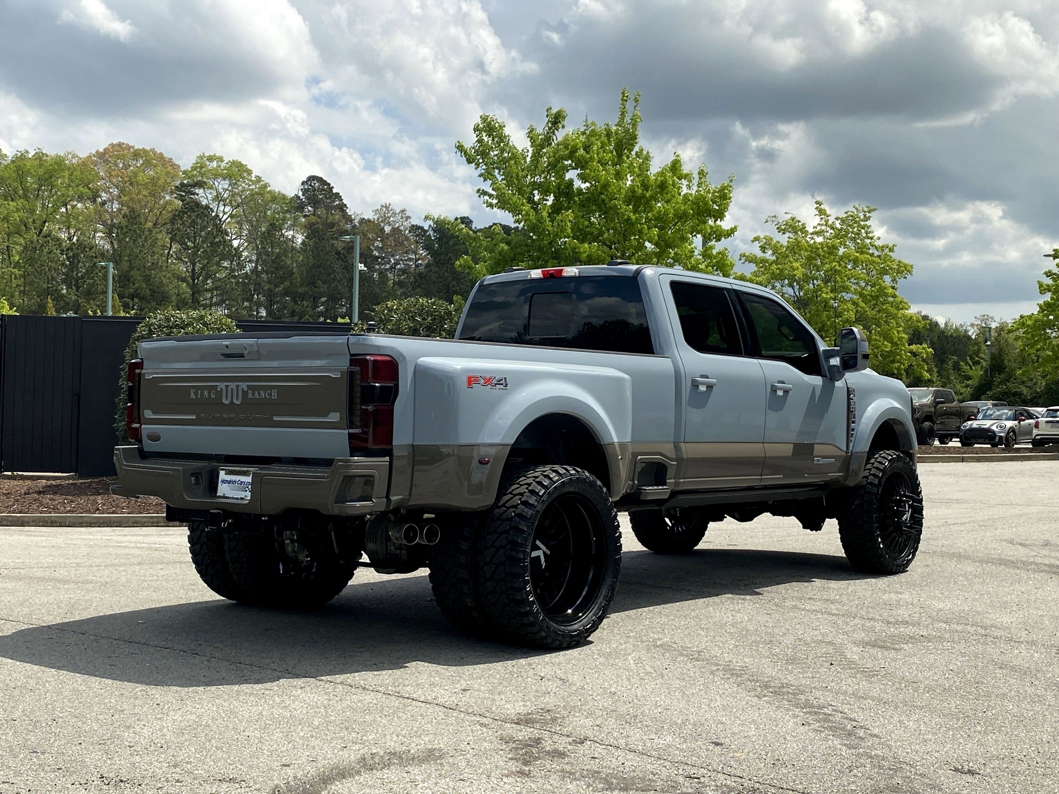 Used 2026 Ford F450 King Ranch w/ Chrome Package image 3