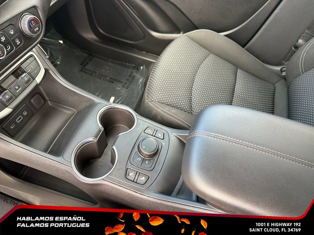 Certified 2024 GMC Terrain SLE w/ Driver Convenience Package FWD image 25