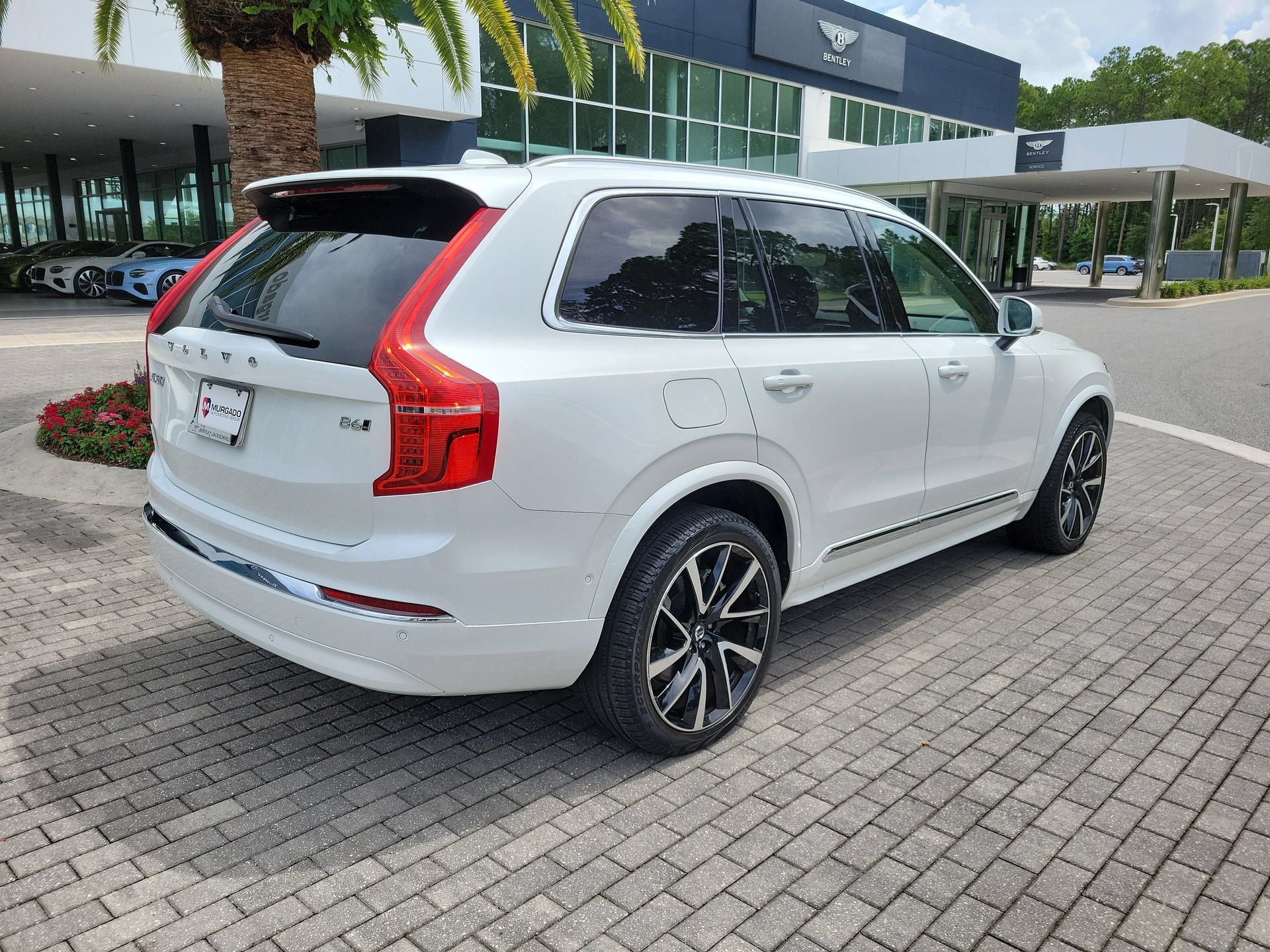 Used 2024 Volvo XC90 B6 Plus AWD/4WD image 5