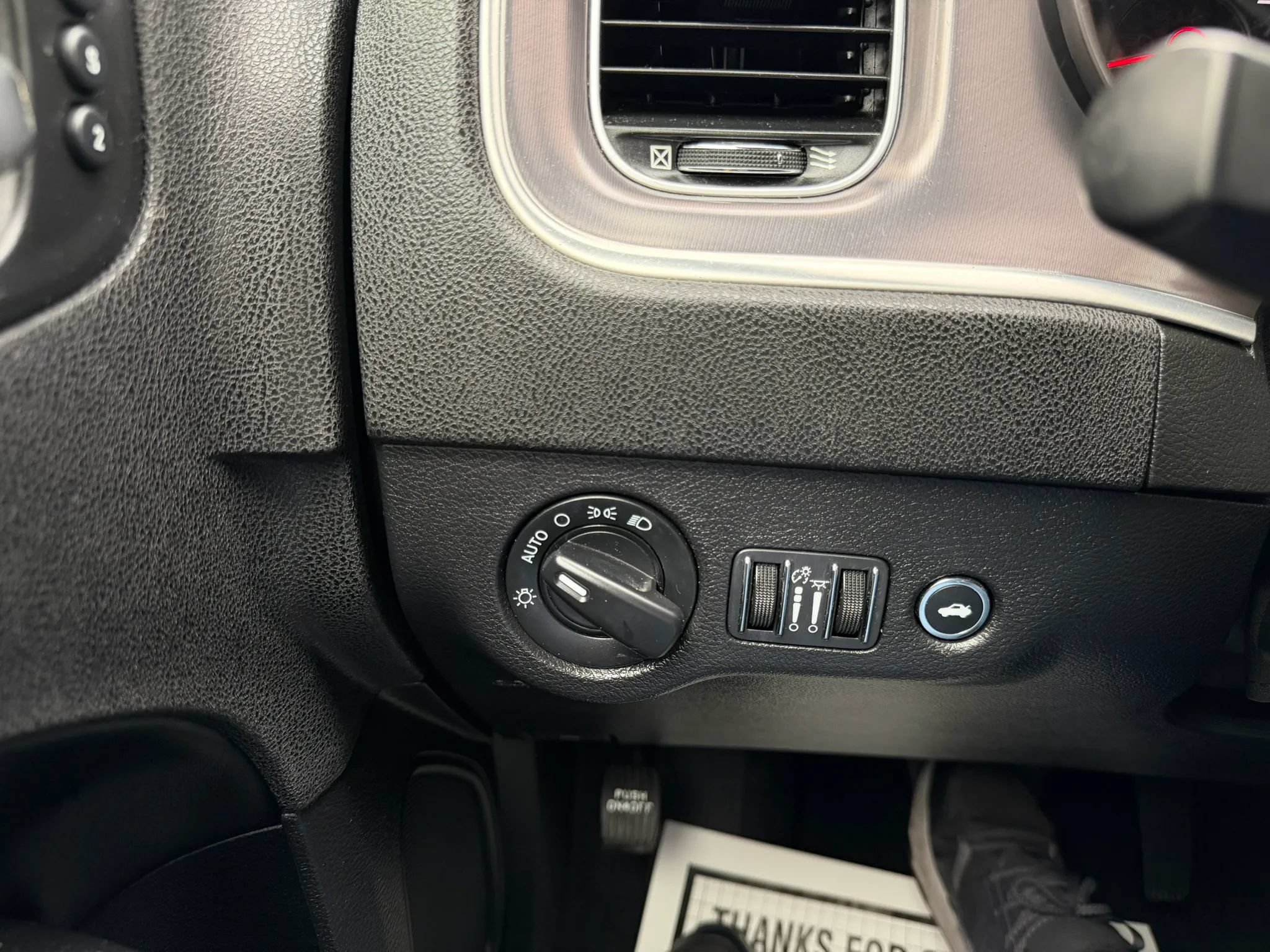 Used 2021 Dodge Charger SXT w/ Leather Interior Group RWD image 27