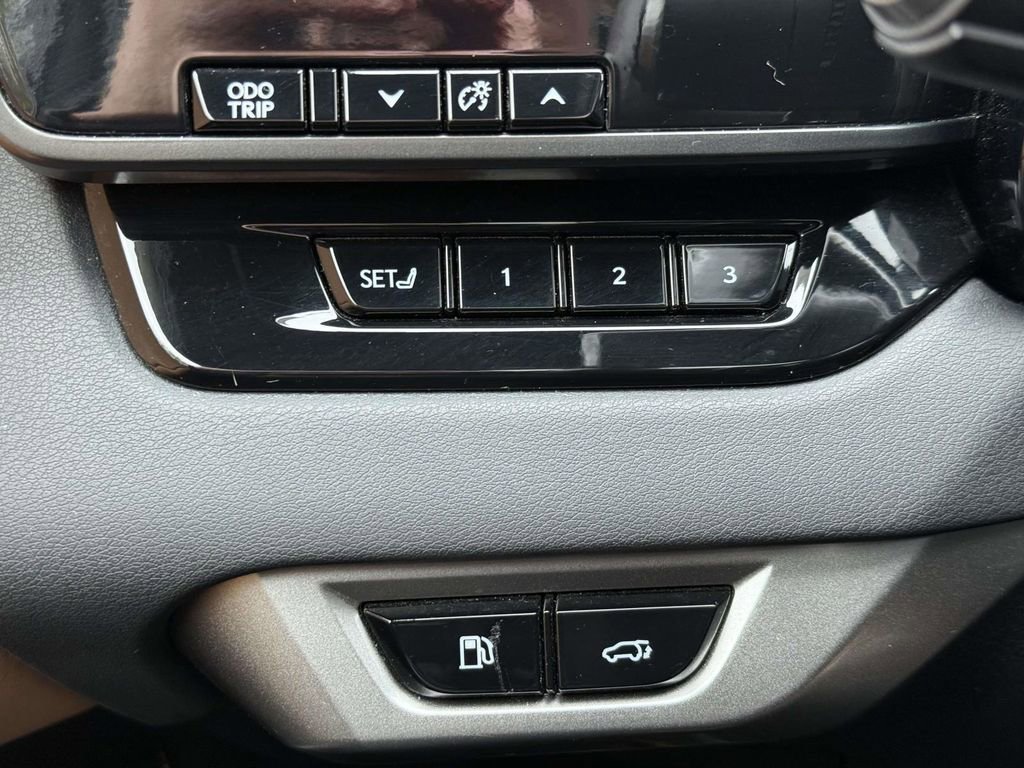 Used 2023 Lexus RX 350 Premium Plus w/ Accessory Package (Z1) image 21