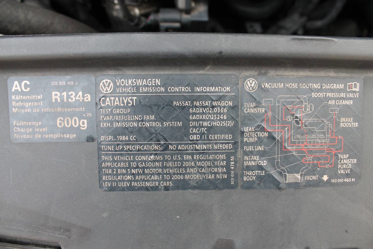 Used 2006 Volkswagen Passat 2.0T image 19