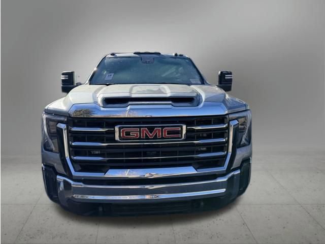 Used 2024 GMC Sierra 2500 SLE w/ SLE Value Package; image 2