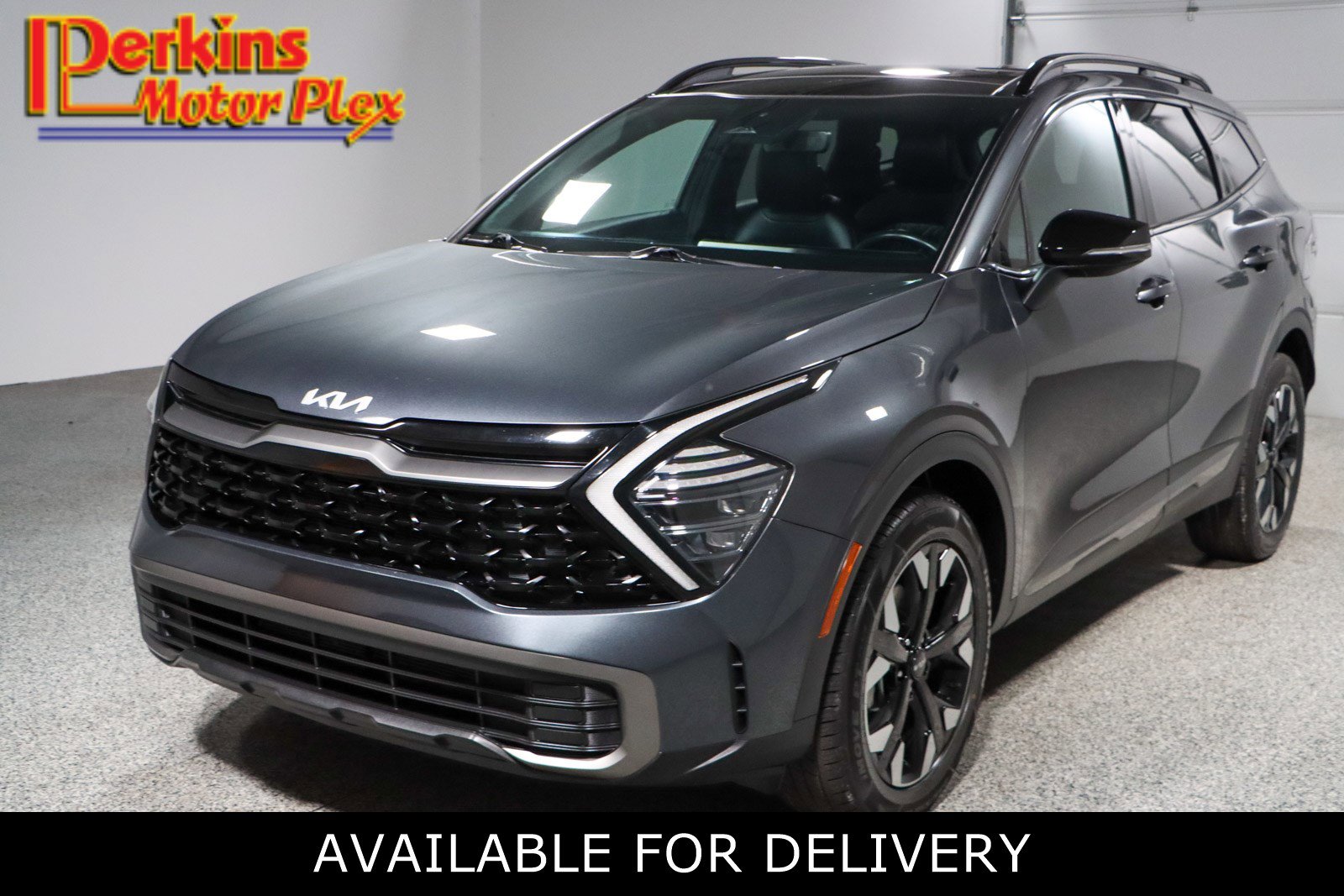 Used 2024 Kia Sportage X-Line w/ X-Line Premium Package image 1