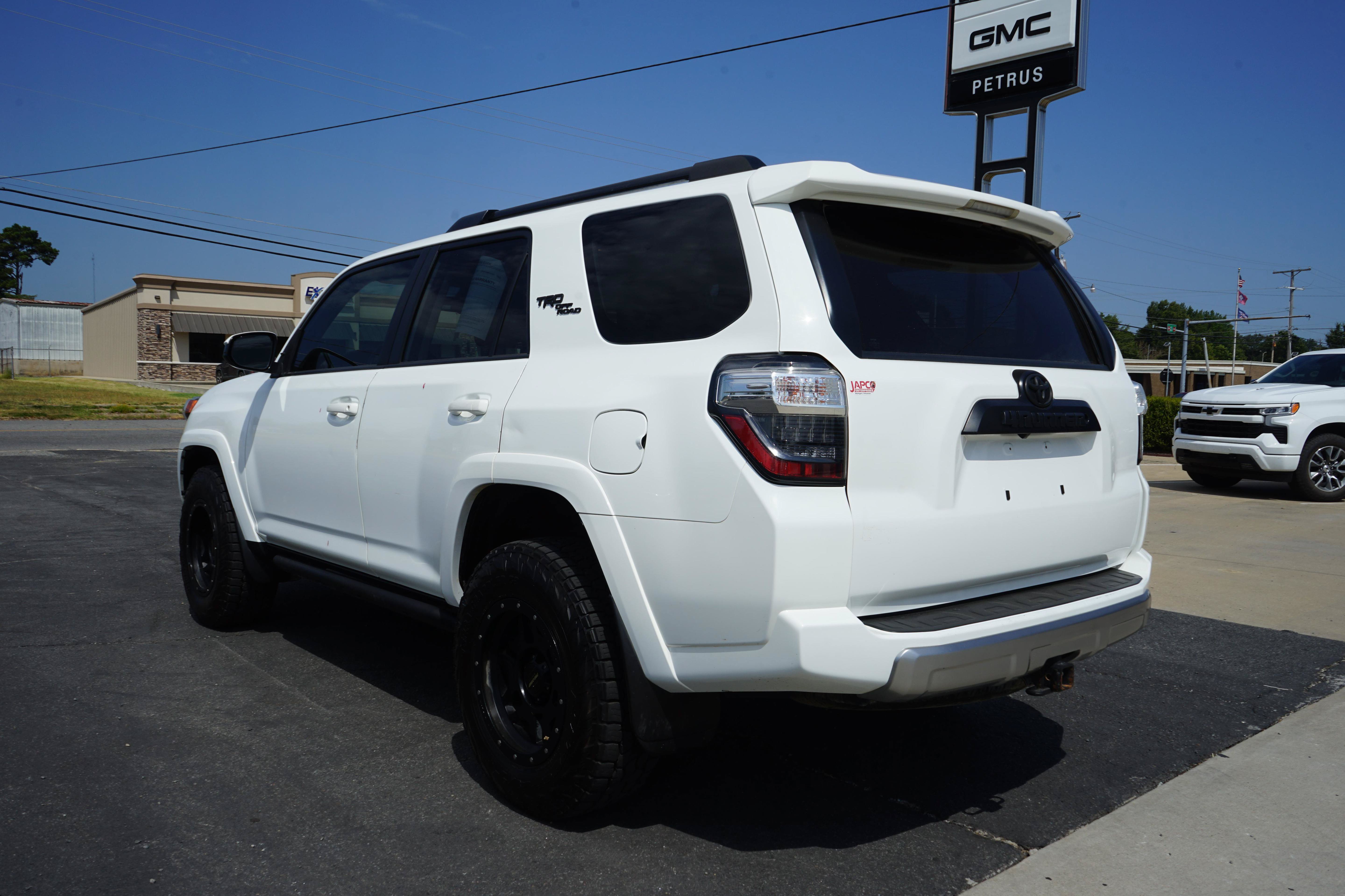 Used 2021 Toyota 4Runner TRD Off-Road AWD/4WD image 3