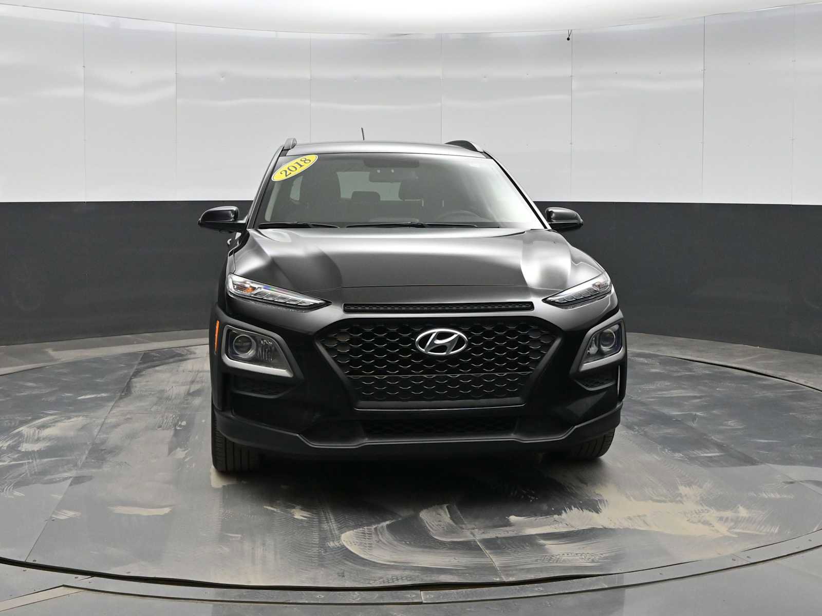 Used 2018 Hyundai Kona SEL video 2