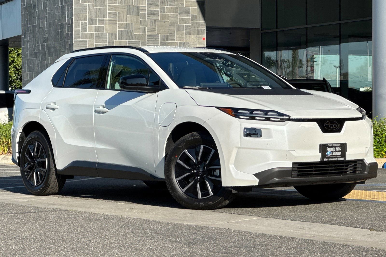 New 2026 Subaru Solterra Premium AWD/4WD image 2