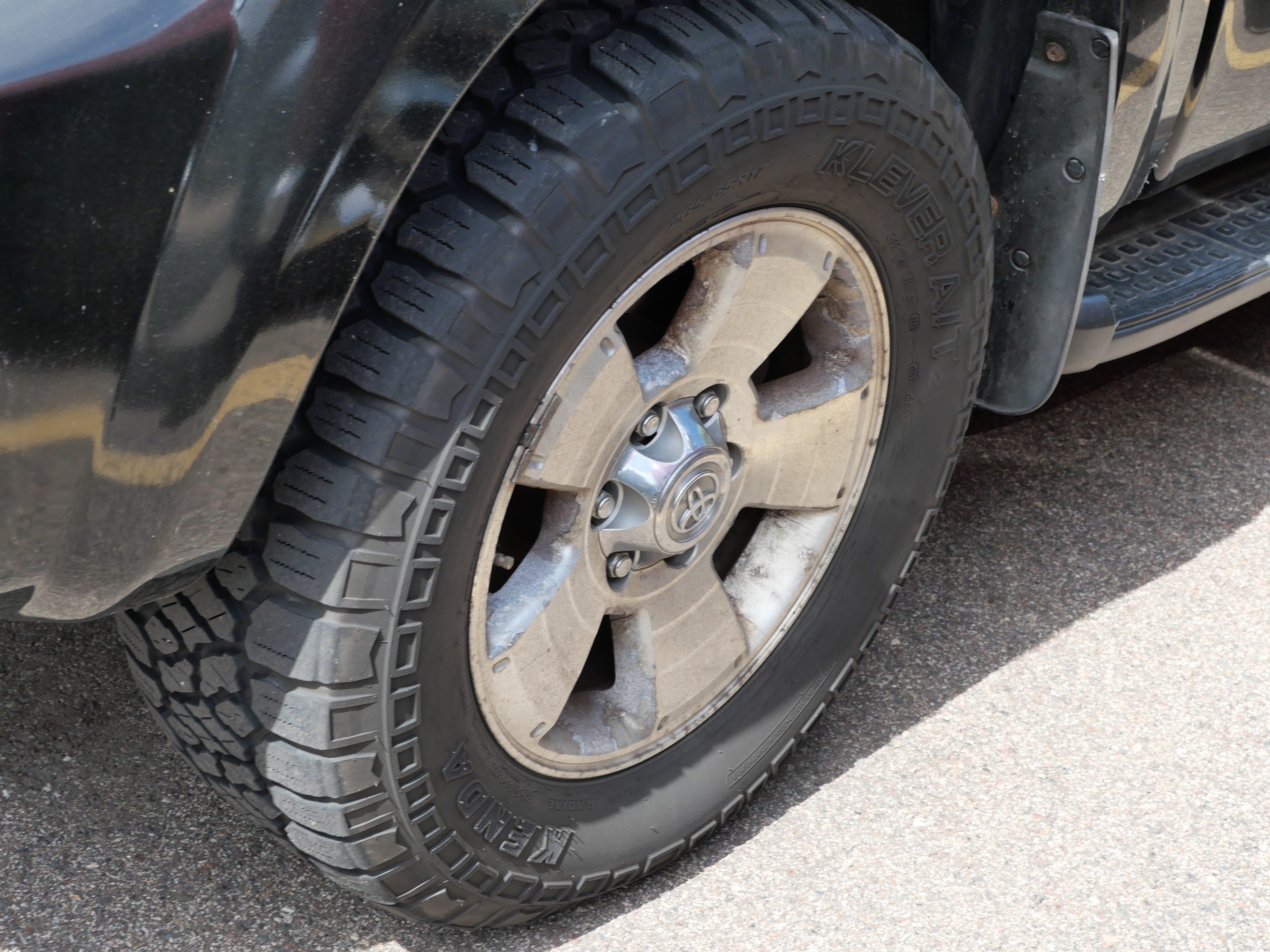 Used 2007 Toyota 4Runner SR5 AWD/4WD image 4