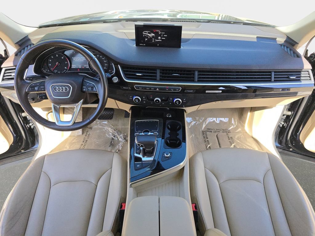 Used 2018 Audi Q7 3.0T Premium AWD/4WD image 10