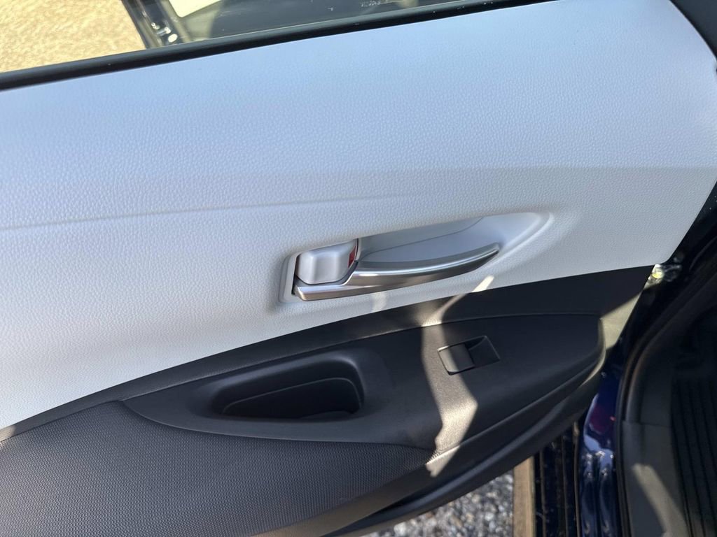 New 2026 Toyota Corolla SE image 11