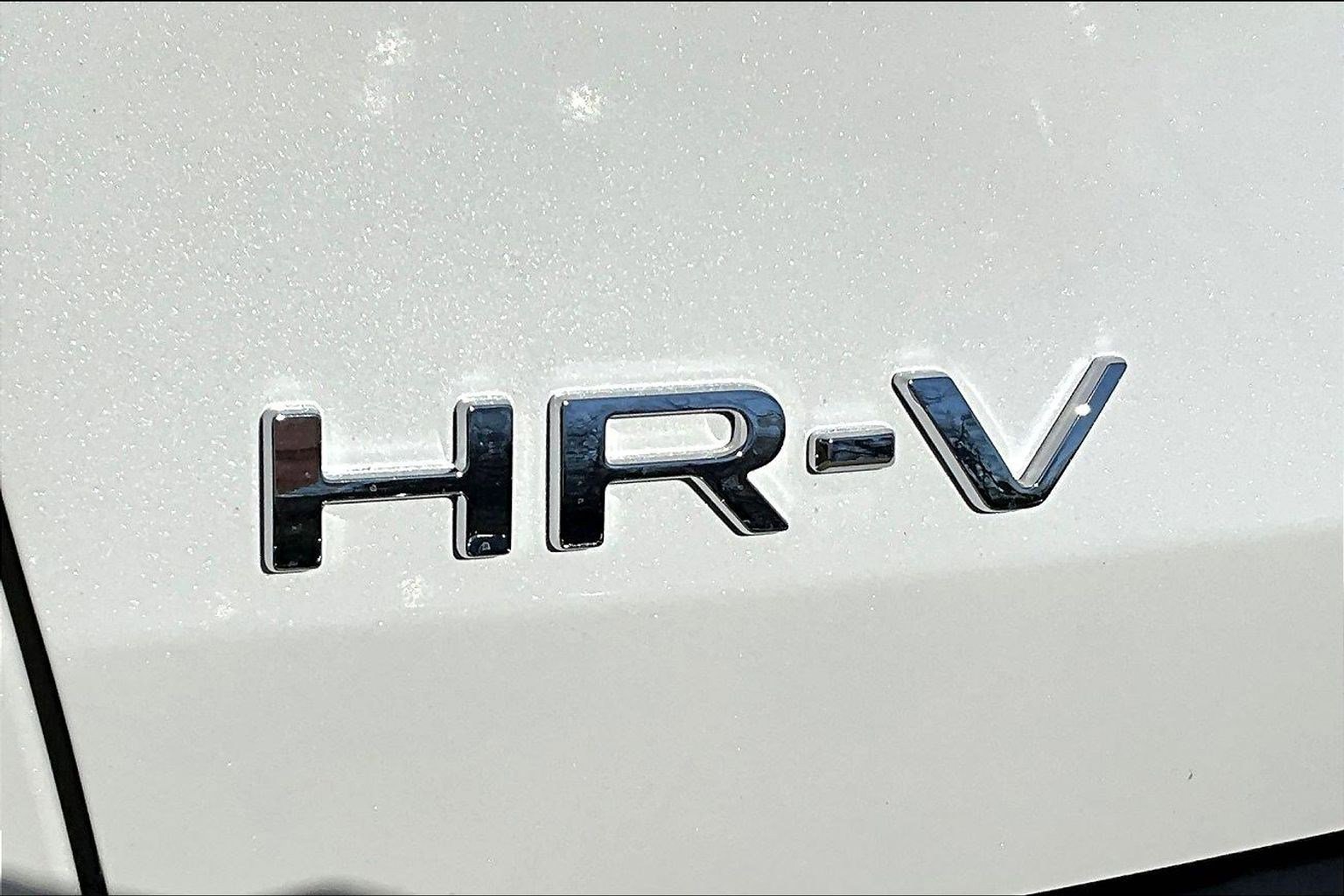 Used 2024 Honda HR-V LX image 24