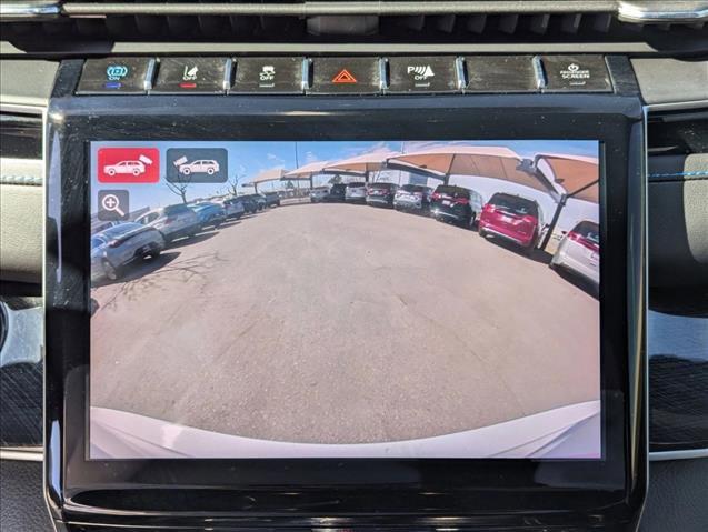 Used 2023 Jeep Grand Cherokee Trailhawk image 14