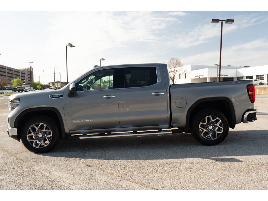 New 2026 GMC Sierra 1500 SLT image 5