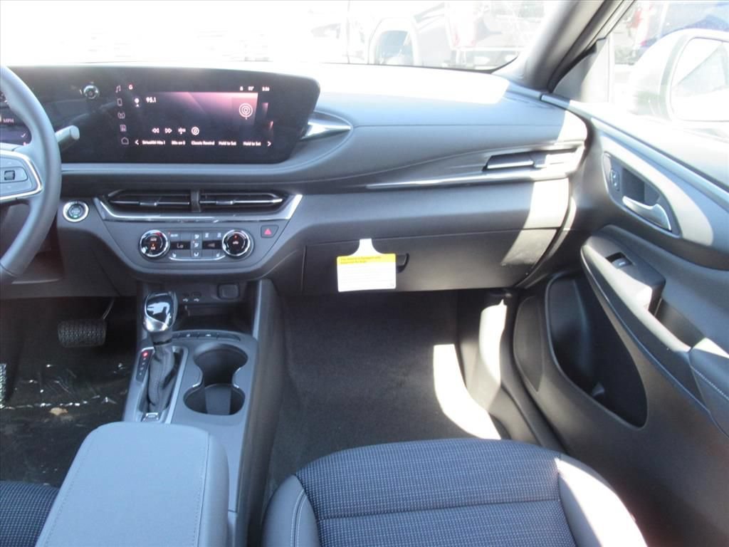 New 2026 Buick Envista Preferred w/ Convenience I Package FWD image 14