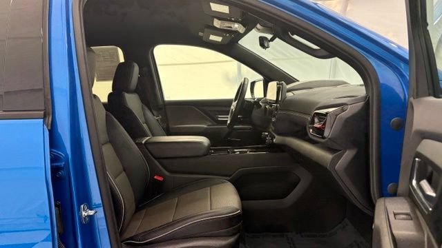 Used 2026 Chevrolet Silverado EV Trail Boss AWD/4WD image 24