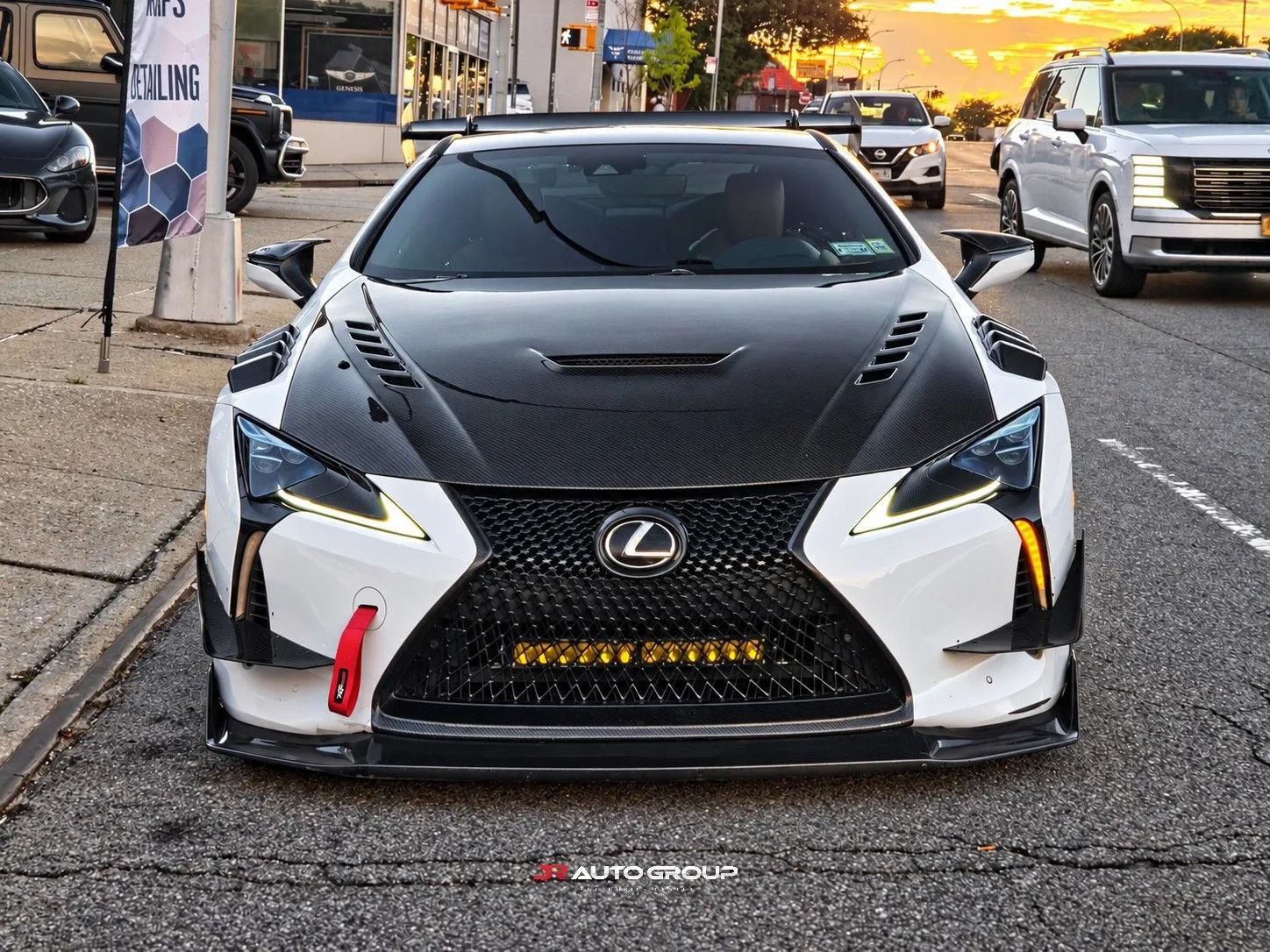 Used 2018 Lexus LC 500 Coupe w/ Touring Package RWD image 3