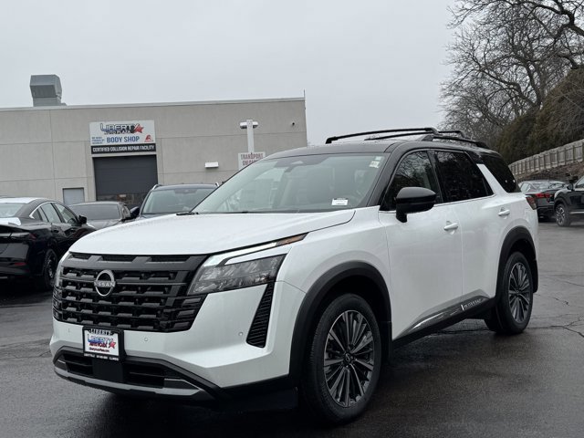 New 2026 Nissan Pathfinder Platinum w/ Cargo Package image 45