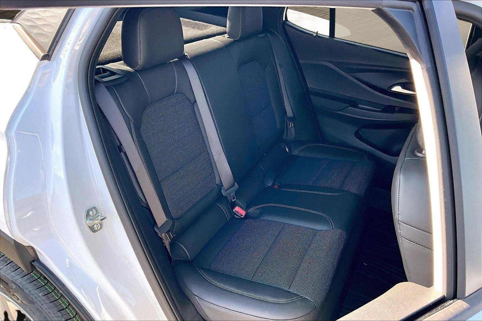 New 2026 Buick Envista Sport Touring w/ Convenience I Package FWD image 10