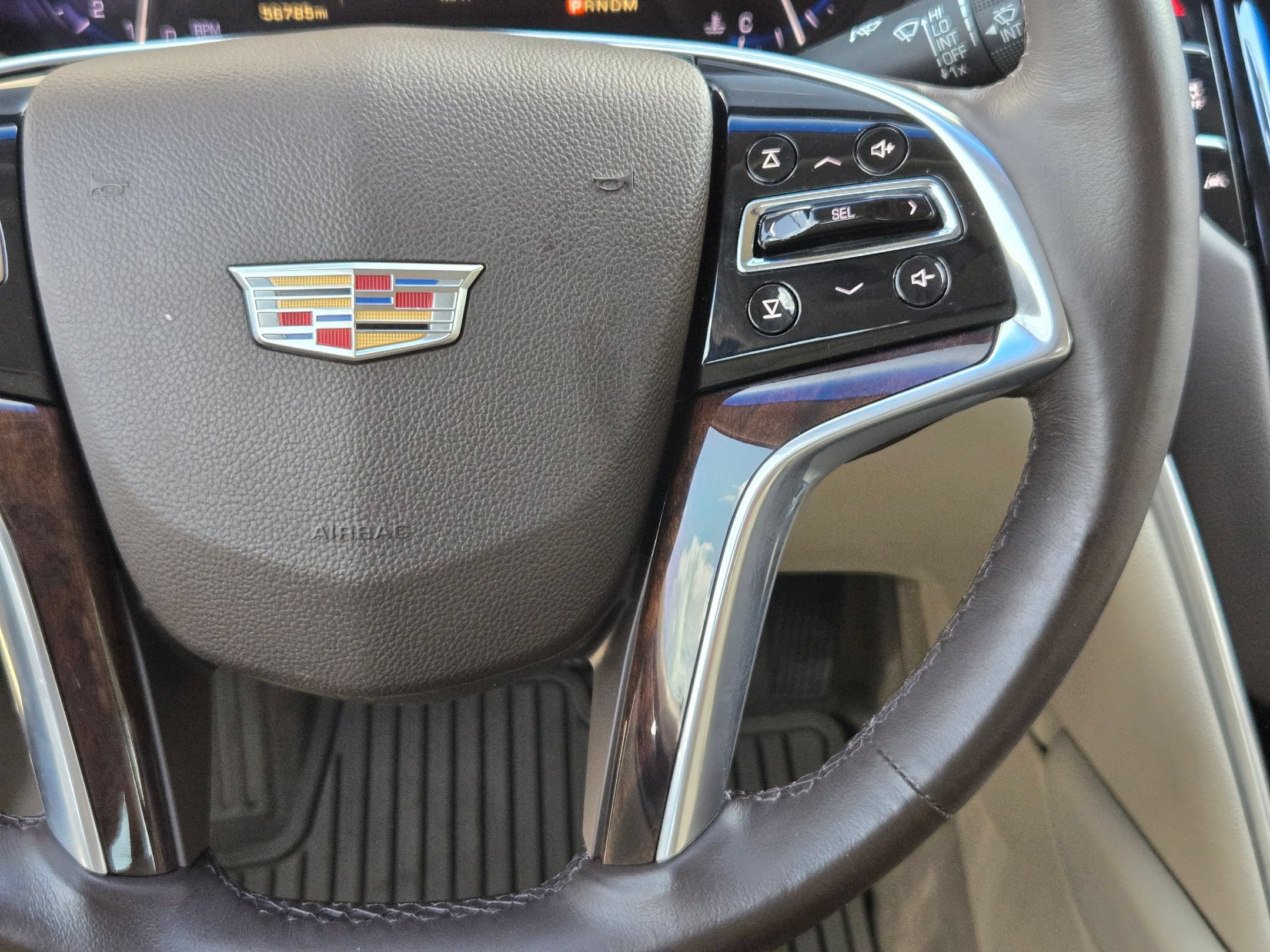 Used 2016 Cadillac XTS Luxury w/ Driver Awareness Package FWD image 22