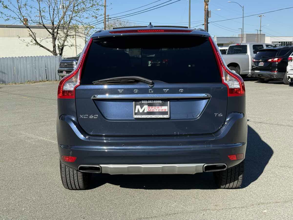 Used 2015 Volvo XC60 T6 Platinum image 8