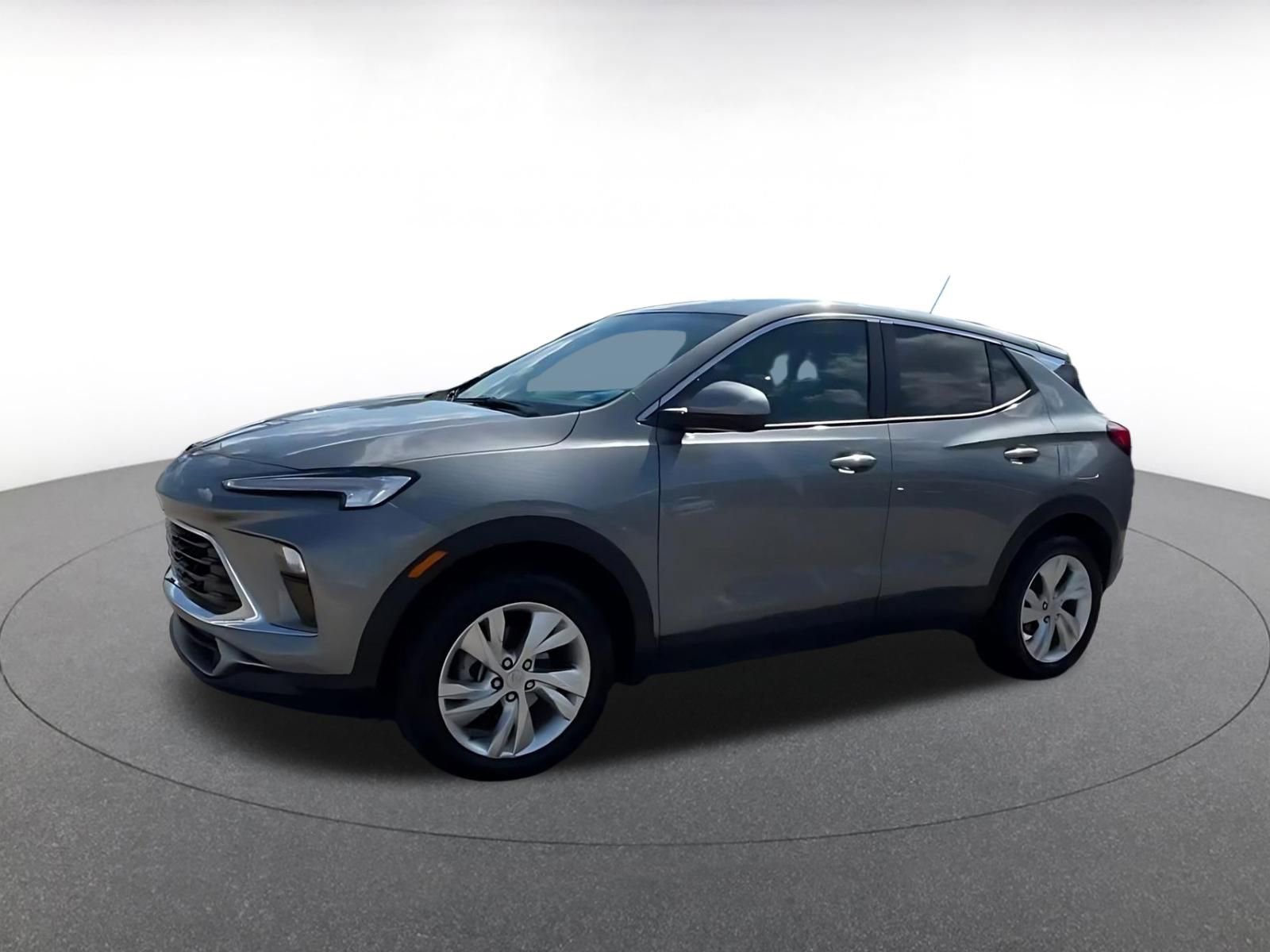 Used 2025 Buick Encore GX Preferred AWD/4WD image 8