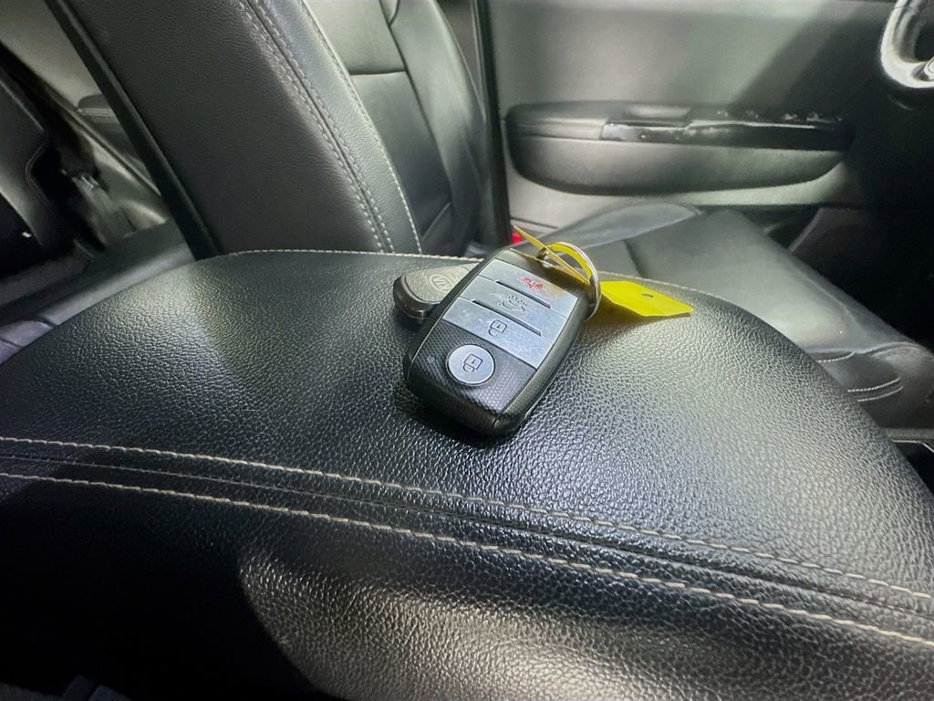 Used 2019 Kia Sportage EX w/ EX Premium Package image 40