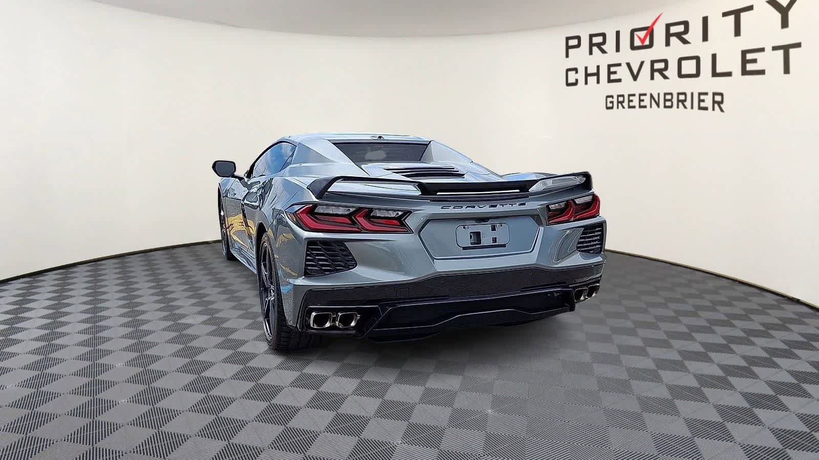Used 2023 Chevrolet Corvette Stingray Preferred Conv w/ Z51 Performance Package RWD image 7
