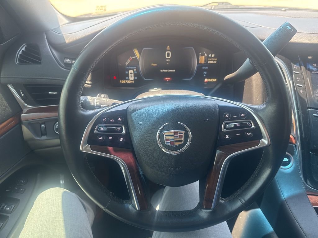 Used 2015 Cadillac Escalade Luxury AWD/4WD image 15