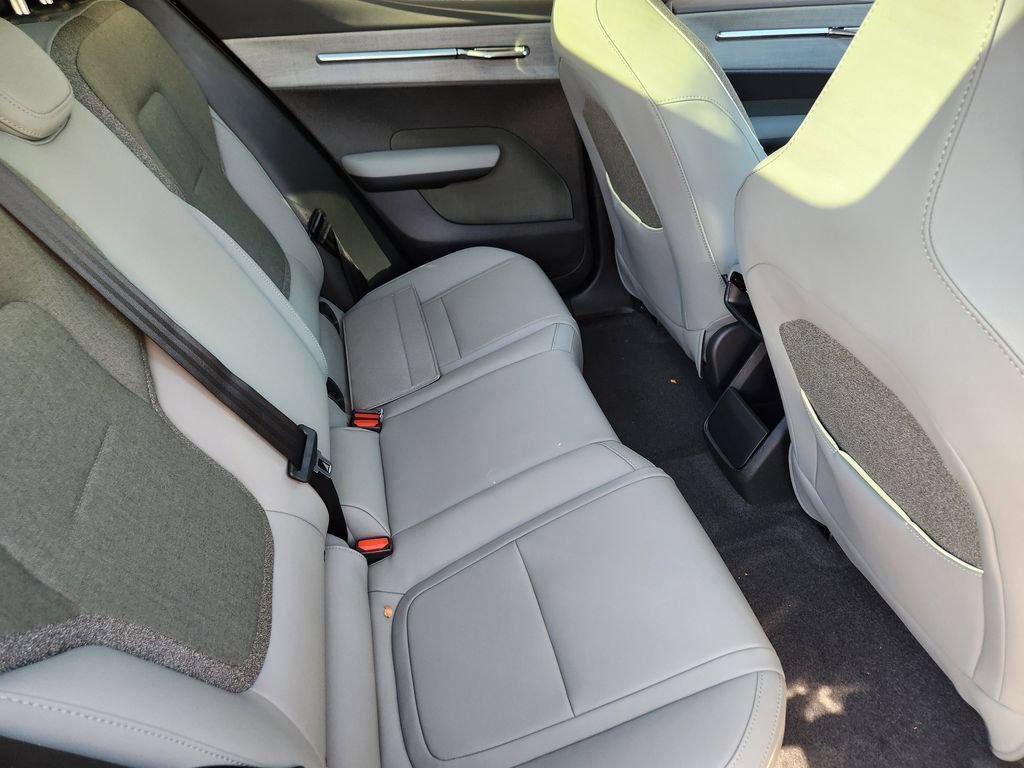 New 2026 Volvo EX30 Plus w/ Climate Package AWD/4WD image 22