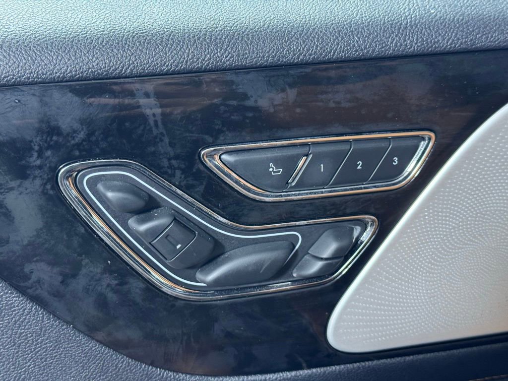 Certified 2025 Lincoln Aviator Black Label w/ Jet Appearance Package image 16