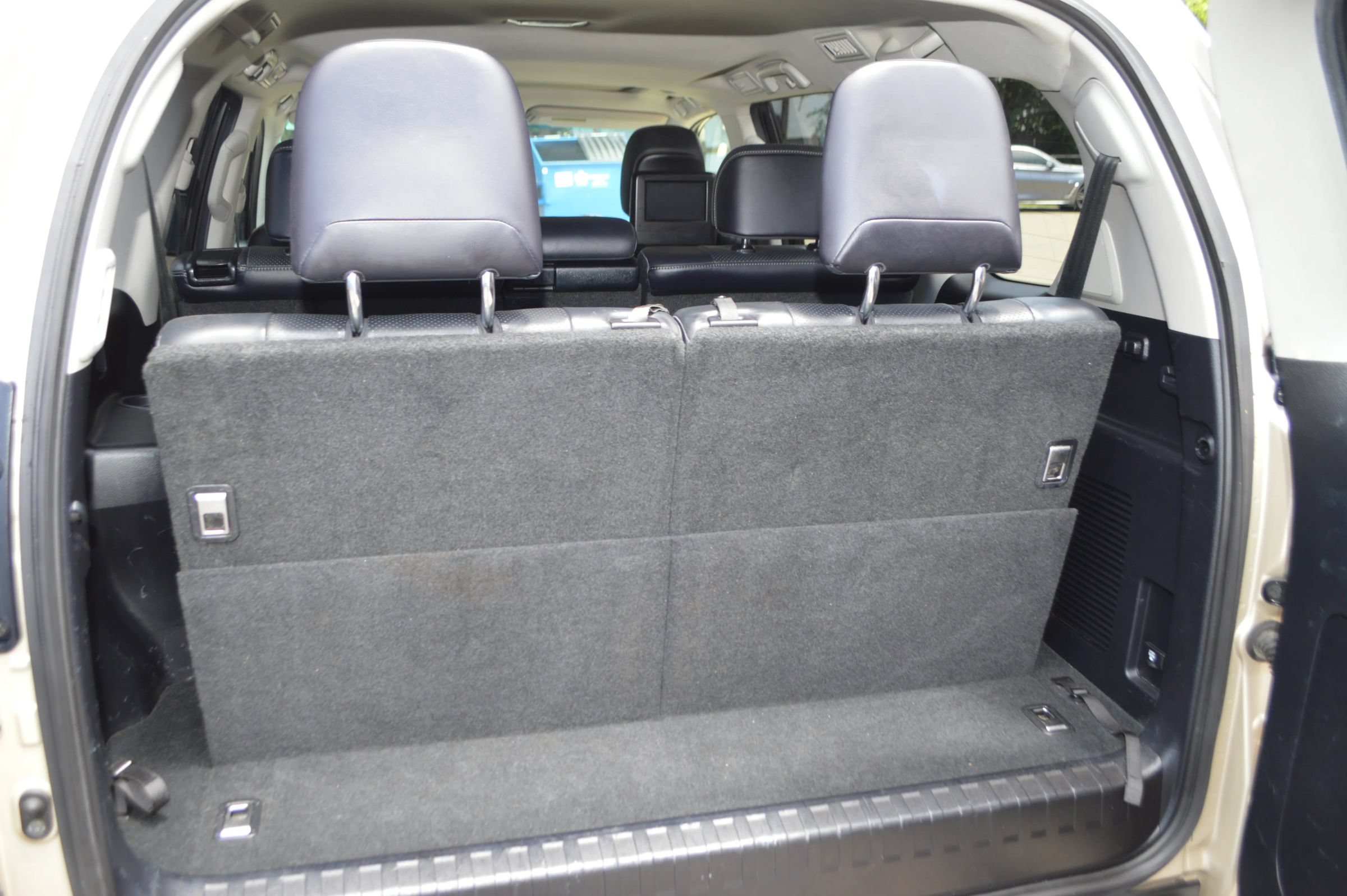 Used 2010 Lexus GX 460 Premium AWD/4WD image 22