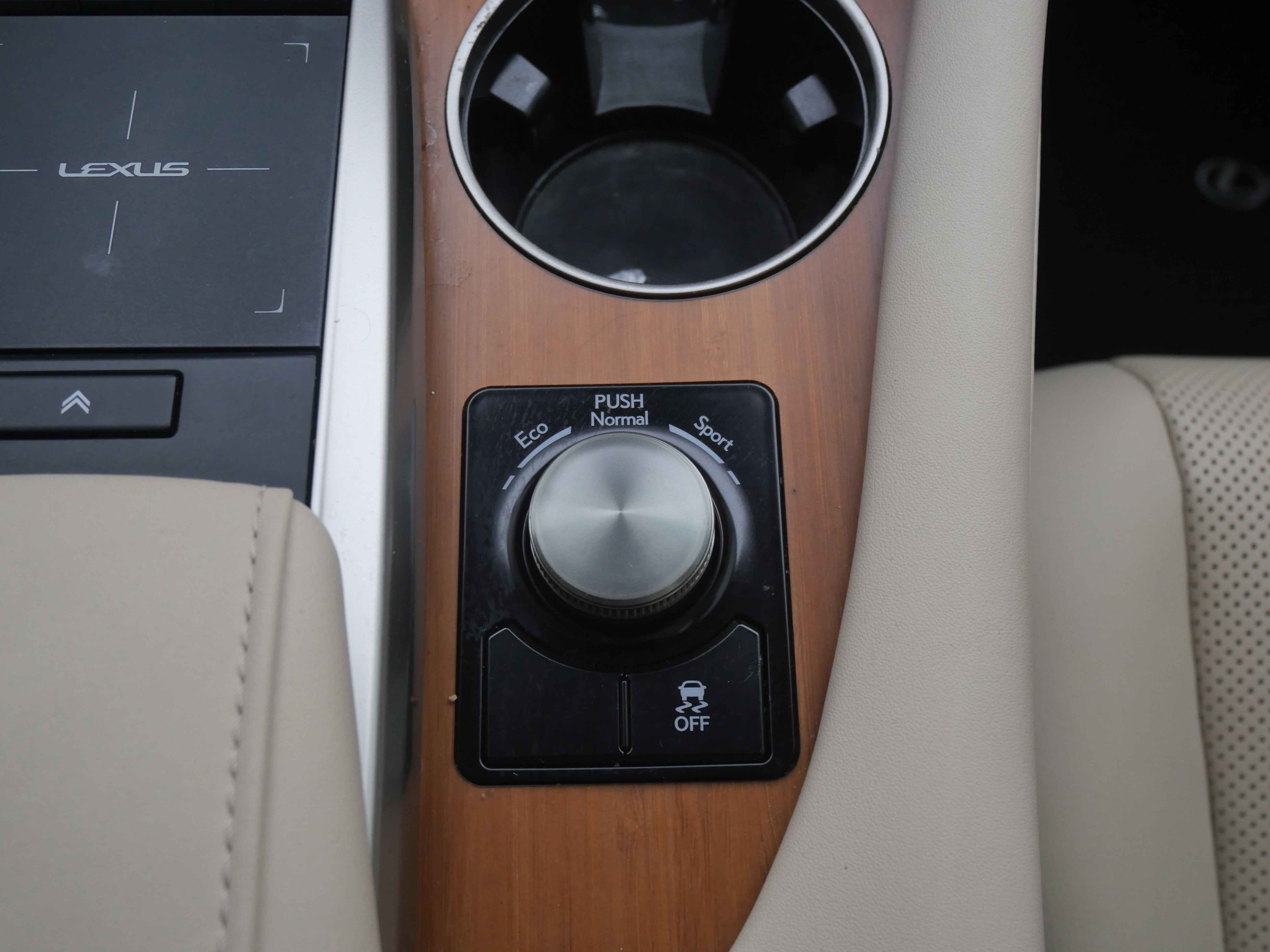 Certified 2022 Lexus RX 350 FWD w/ Premium Package image 31