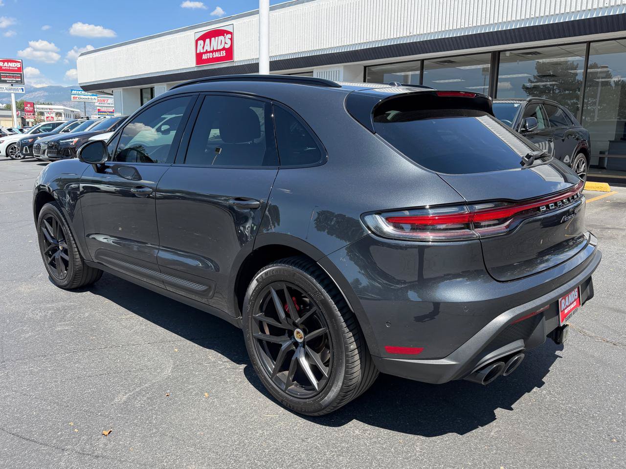 Used 2022 Porsche Macan S w/ Premium Package Plus AWD/4WD image 11