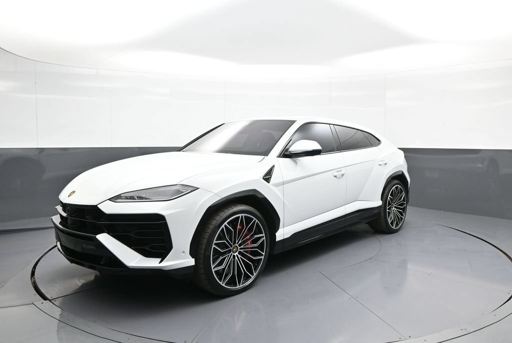Used 2025 Lamborghini Urus SE