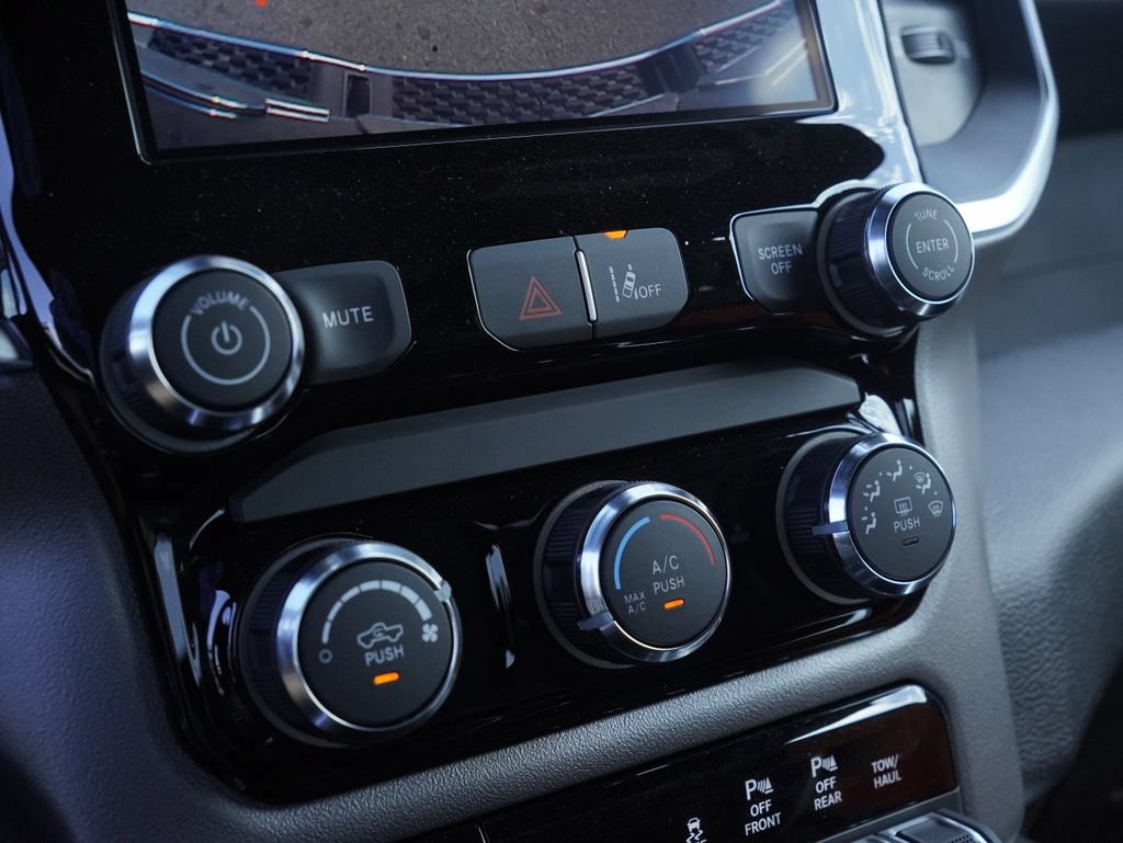 New 2026 RAM 1500 Big Horn AWD/4WD image 24