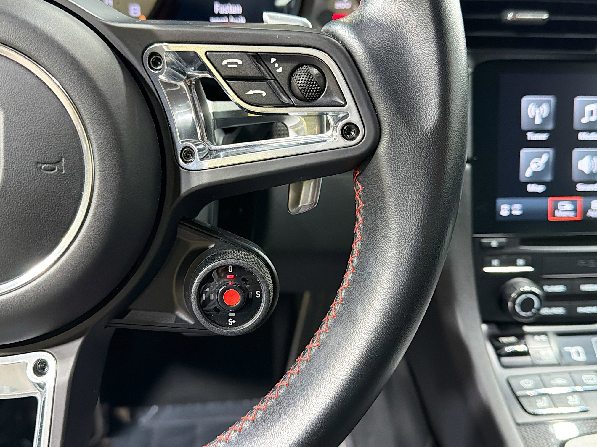 Used 2019 Porsche 911 Turbo image 35