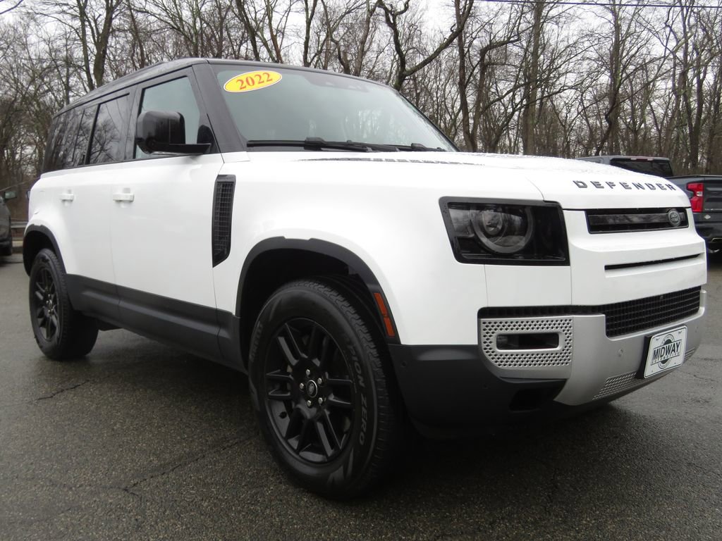 Used 2022 Land Rover Defender 110 SE image 3